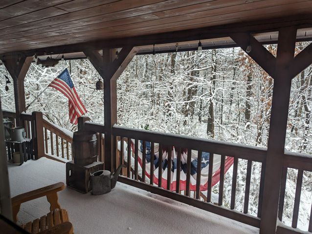 635 LAUREL RIDGE RD, Reinholds, PA 17569