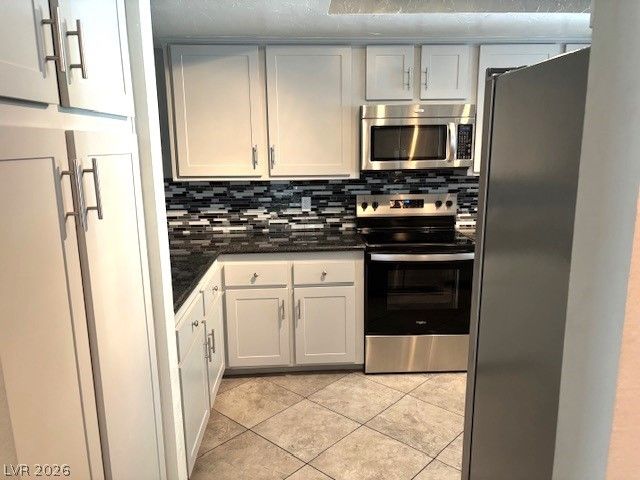 2675 San Lago Court, Las Vegas, NV 89121