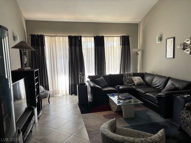 2675 San Lago Court, Las Vegas, NV 89121