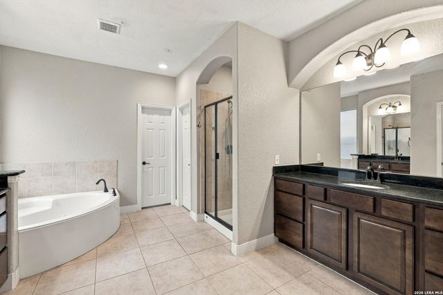 3834 Ox-Eye Daisy, San Antonio, TX 78261