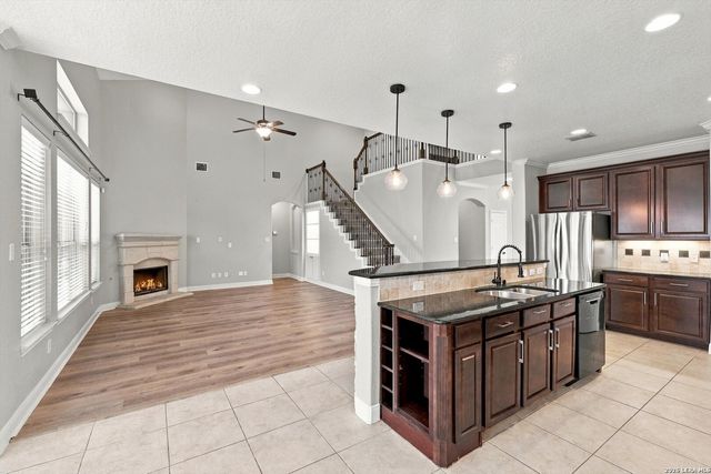 3834 Ox-Eye Daisy, San Antonio, TX 78261