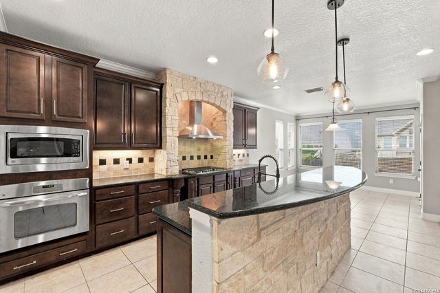 3834 Ox-Eye Daisy, San Antonio, TX 78261