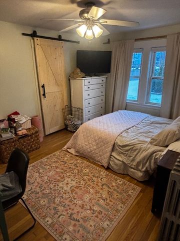 73 Edinboro Rd 1, Quincy, MA 02169