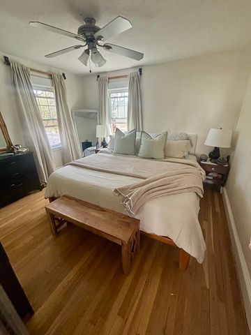 73 Edinboro Rd 1, Quincy, MA 02169