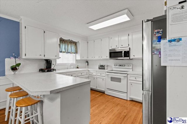 2151 Woodmore Circle, Florence, SC 29505