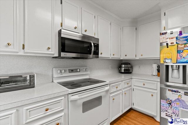 2151 Woodmore Circle, Florence, SC 29505