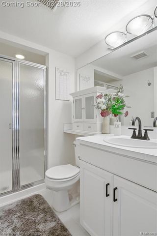 6487 Sheppard Drive, Westland, MI 48185