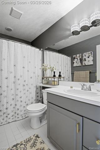 6487 Sheppard Drive, Westland, MI 48185