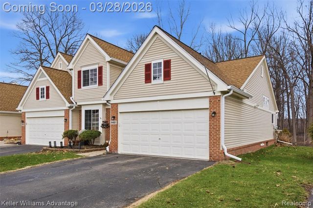 6487 Sheppard Drive, Westland, MI 48185