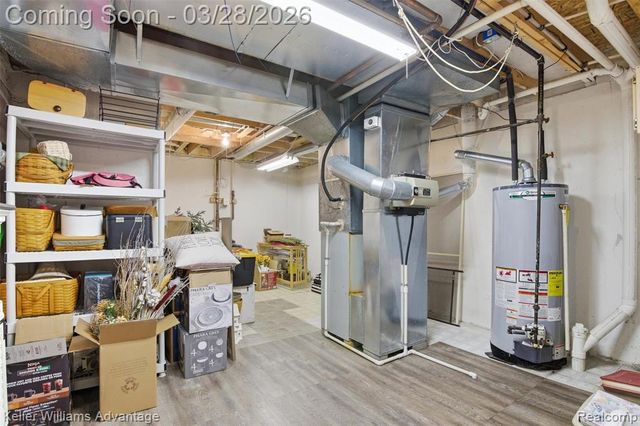 6487 Sheppard Drive, Westland, MI 48185