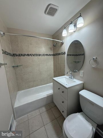 6809 GREENVALE PKWY, Hyattsville, MD 20784