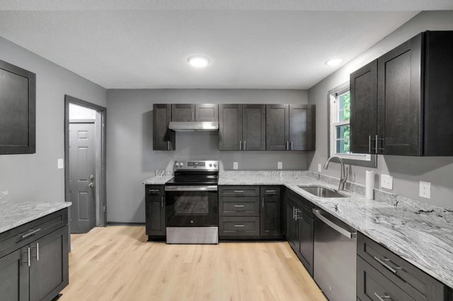 7514 Nicollet Avenue, Richfield, MN 55423