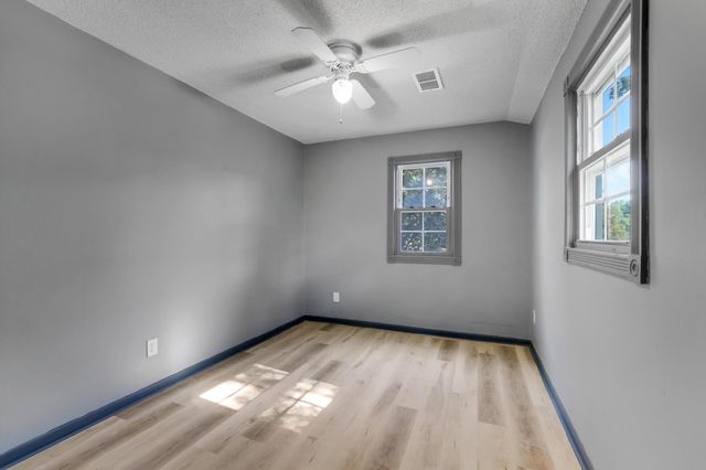 7514 Nicollet Avenue, Richfield, MN 55423