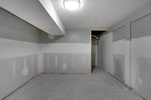 7514 Nicollet Avenue, Richfield, MN 55423