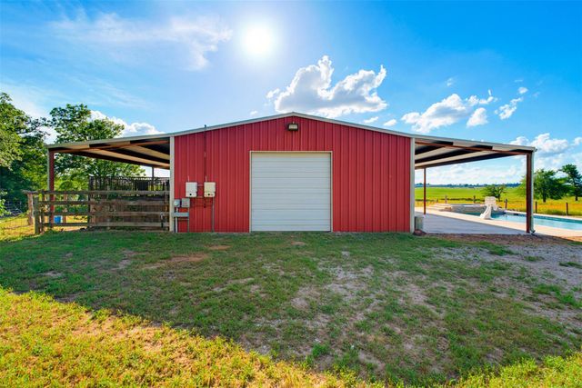 8731 SH 79 Highway, Milano, TX 76556