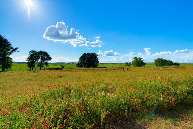 8731 SH 79 Highway, Milano, TX 76556