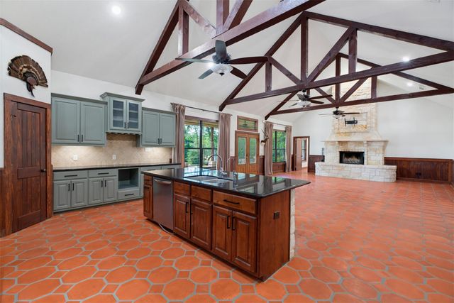 8731 SH 79 Highway, Milano, TX 76556