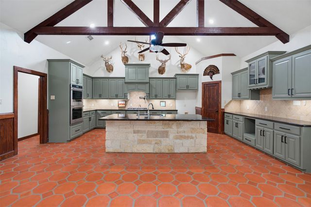 8731 SH 79 Highway, Milano, TX 76556