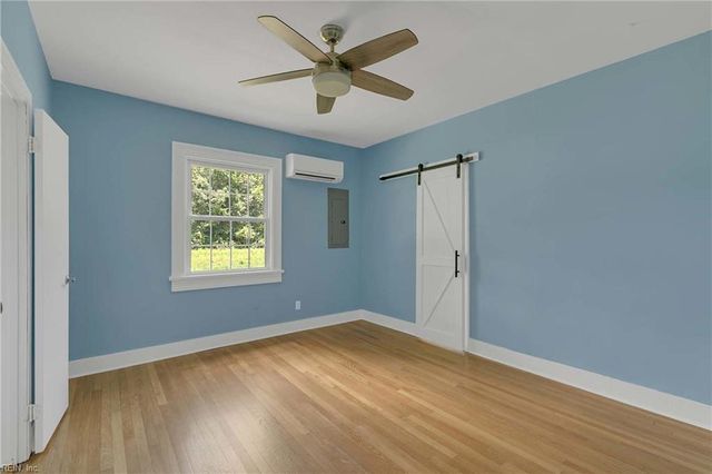 2791 Kings Creek RD, Hayes, VA 23072