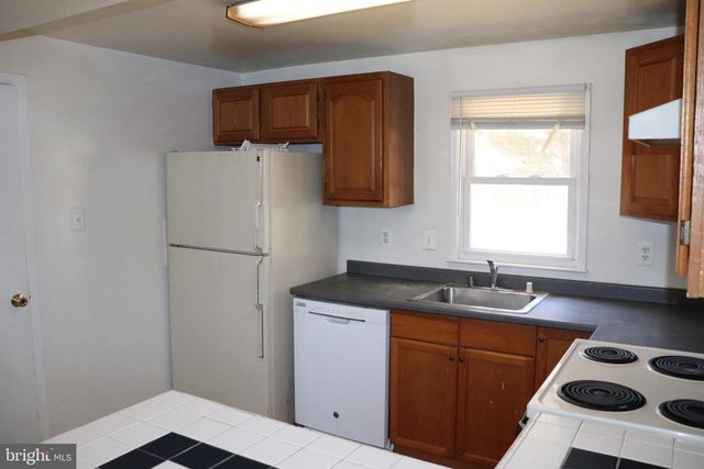 12918 KINGSWELL DR, Woodbridge, VA 22193