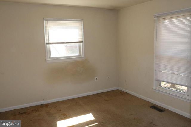 12918 KINGSWELL DR, Woodbridge, VA 22193