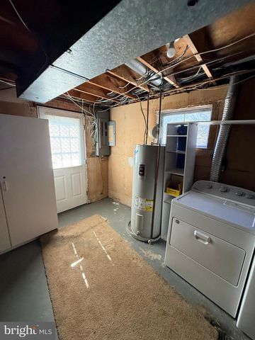 12918 KINGSWELL DR, Woodbridge, VA 22193