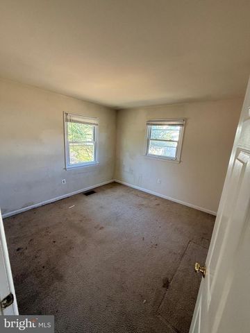 12918 KINGSWELL DR, Woodbridge, VA 22193