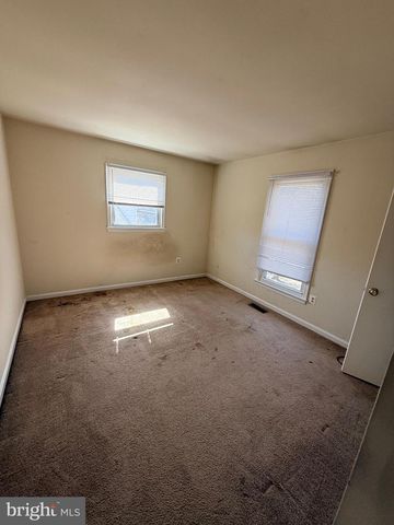 12918 KINGSWELL DR, Woodbridge, VA 22193