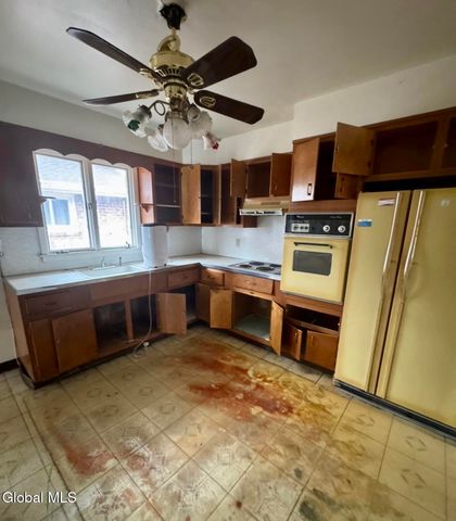 407 Ontario Street, Albany, NY 12208