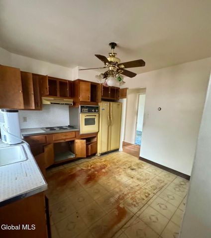 407 Ontario Street, Albany, NY 12208