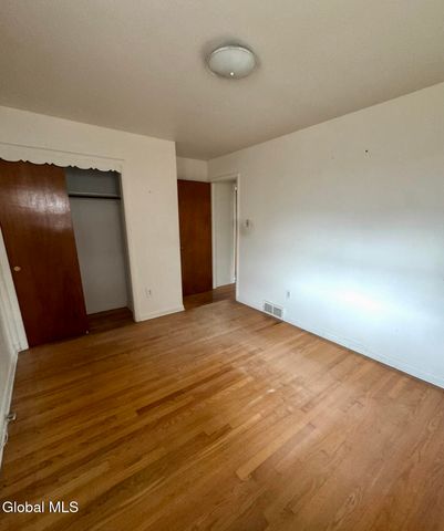 407 Ontario Street, Albany, NY 12208