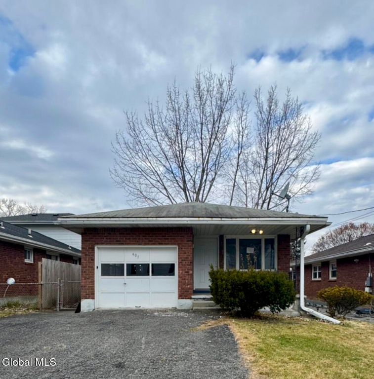 407 Ontario Street, Albany, NY 12208