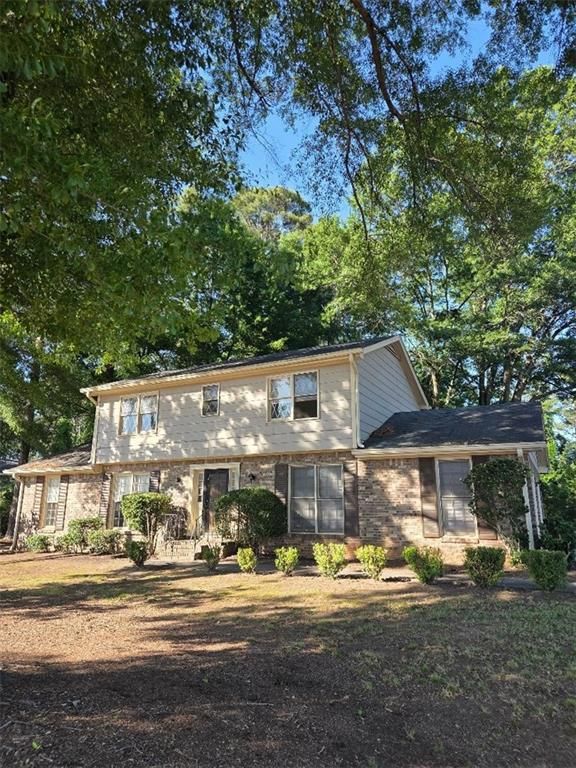 2206 Country Club Drive SE, Conyers, GA 30013