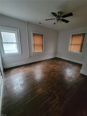 53 Decatur ST, Portsmouth, VA 23702