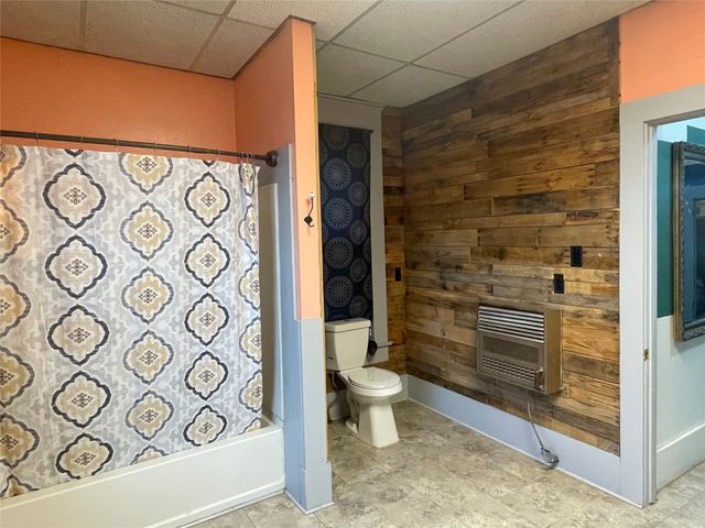 215 W Main Street, Lometa, TX 76853