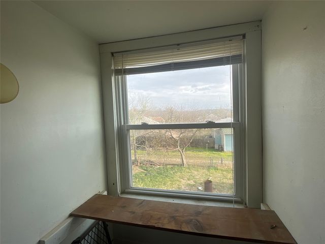 215 W Main Street, Lometa, TX 76853