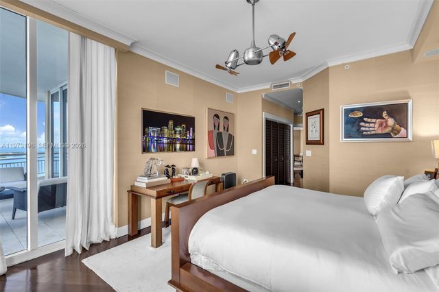 848 Brickell Key Dr LPH4401, Miami, FL 33131