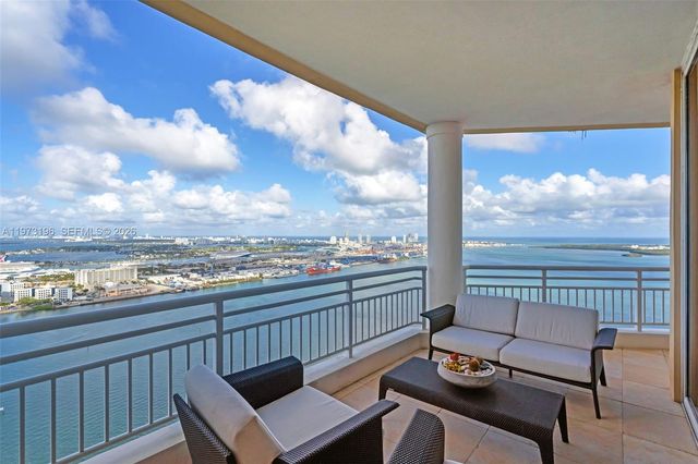 848 Brickell Key Dr LPH4401, Miami, FL 33131