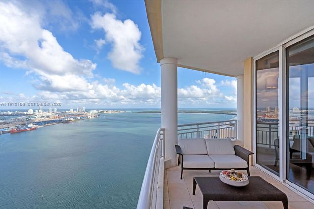 848 Brickell Key Dr LPH4401, Miami, FL 33131