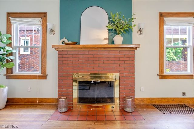 2529 Whitelaw Street, Cuyahoga Falls, OH 44221