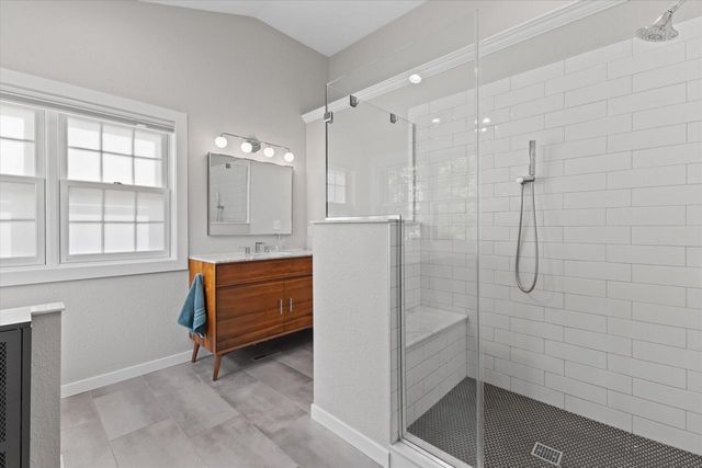 N74W16142 Stonewood DRIVE, Menomonee Falls, WI 53051