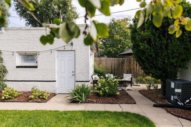4545 Batavia Place, Denver, CO 80220