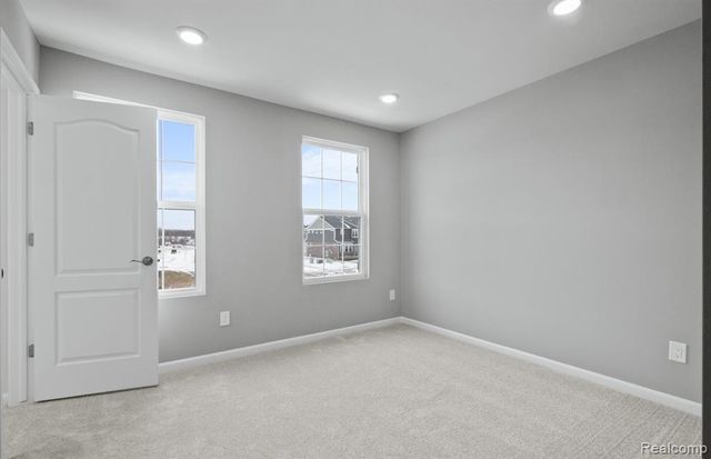 4145 Nottingham Circle, Clarkston, MI 48346