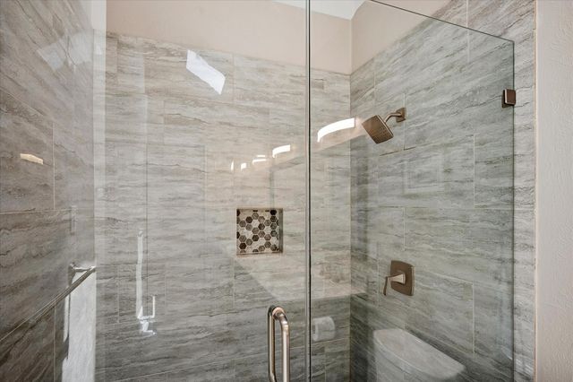 2152 Arbor Creek Drive, Carrollton, TX 75010