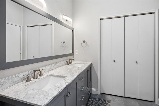 2152 Arbor Creek Drive, Carrollton, TX 75010