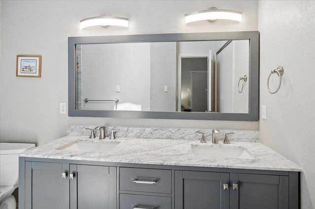 2152 Arbor Creek Drive, Carrollton, TX 75010