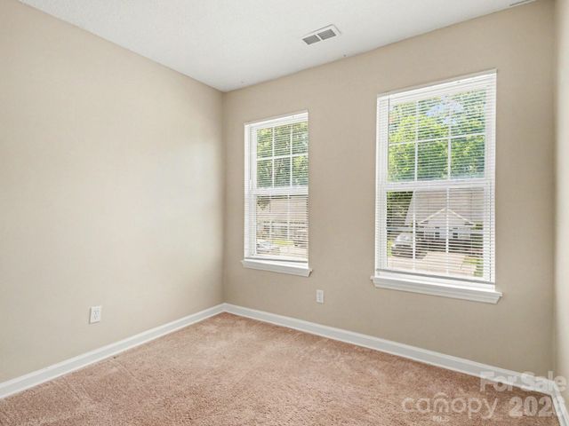 3744 Capps Hill Drive, Charlotte, NC 28216