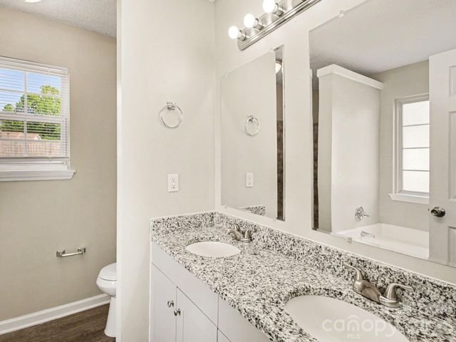 3744 Capps Hill Drive, Charlotte, NC 28216