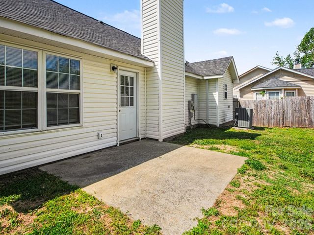 3744 Capps Hill Drive, Charlotte, NC 28216