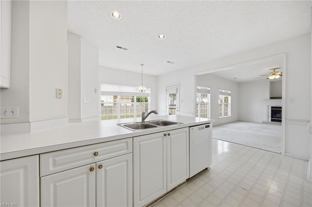 2565 Eagles Lake RD, Virginia Beach, VA 23456